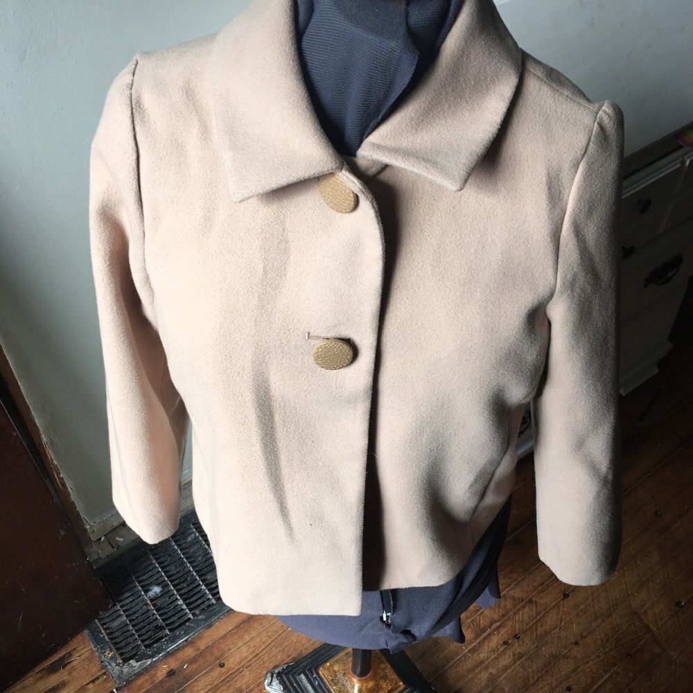 Chico’s Vintage style camel color business casual jacket